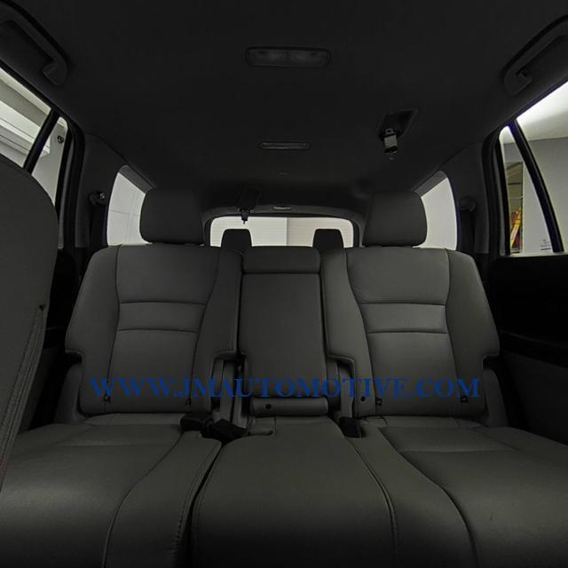 Used Honda Pilot EX-L AWD 2017 | J&M Automotive Sls&Svc LLC. Naugatuck, Connecticut Used Honda Pilot EX-L AWD 2017 | J&M Automotive Sls&Svc LLC. Naugatuck, Connecticut