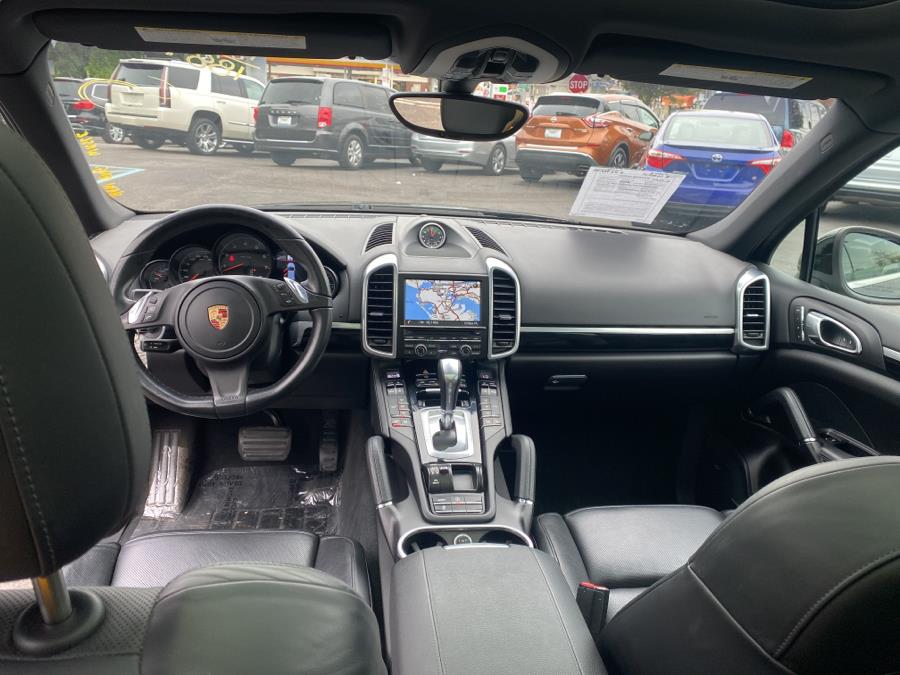 2014 Porsche Cayenne AWD 4dr Tiptronic. 1 OWNER!!!, available for sale in Rosedale, New York | Sunrise Auto Sales. Rosedale, New York 2014 Porsche Cayenne AWD 4dr Tiptronic. 1 OWNER!!!, available for sale in Rosedale, New York | Sunrise Auto Sales. Rosedale, New York