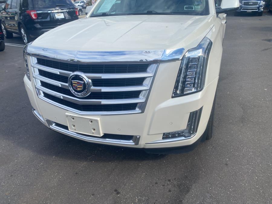 2015 Cadillac Escalade 4WD 4dr Luxury, available for sale in Elmont, New York | Sunrise of Elmont. Elmont, New York 2015 Cadillac Escalade 4WD 4dr Luxury, available for sale in Elmont, New York | Sunrise of Elmont. Elmont, New York