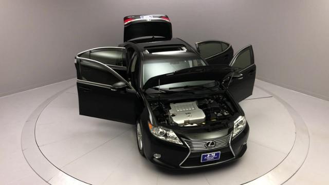 Used Lexus Es 350 4dr Sdn 2014 | J&M Automotive Sls&Svc LLC. Naugatuck, Connecticut Used Lexus Es 350 4dr Sdn 2014 | J&M Automotive Sls&Svc LLC. Naugatuck, Connecticut
