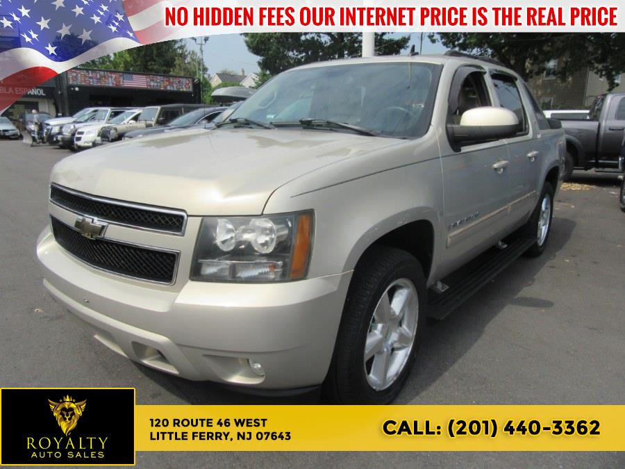 2007 Chevrolet Avalanche 4WD Crew Cab 130" LTZ, available for sale in Little Ferry, New Jersey | Royalty Auto Sales. Little Ferry, New Jersey