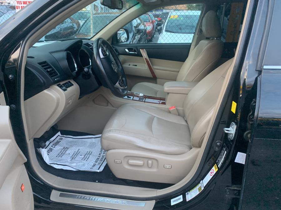 2011 Toyota Highlander 4WD 4dr V6 Limited (Natl), available for sale in Jamaica, New York | Sylhet Motors Inc.. Jamaica, New York 2011 Toyota Highlander 4WD 4dr V6 Limited (Natl), available for sale in Jamaica, New York | Sylhet Motors Inc.. Jamaica, New York