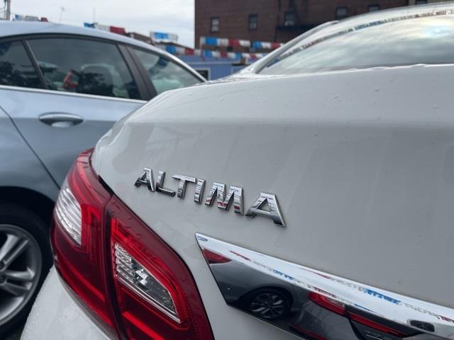 Used Nissan Altima 2.5 2016 | Hillside Auto Outlet. Jamaica, New York Used Nissan Altima 2.5 2016 | Hillside Auto Outlet. Jamaica, New York