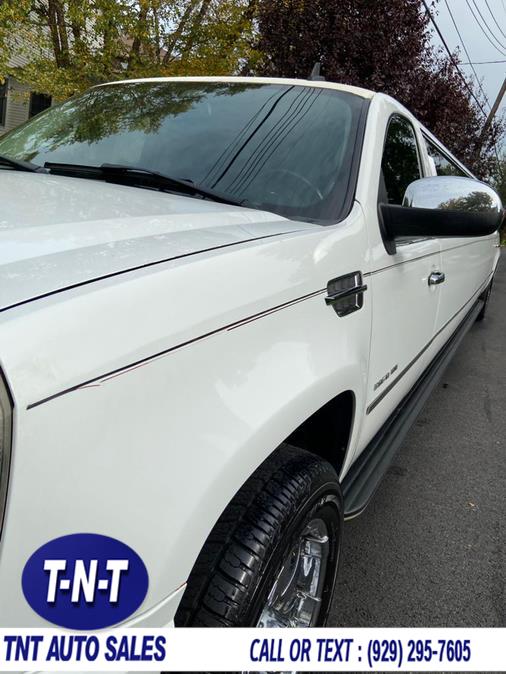 2007 Chevrolet Suburban 2WD 4dr 2500 LS, available for sale in Bronx, New York | TNT Auto Sales USA inc. Bronx, New York 2007 Chevrolet Suburban 2WD 4dr 2500 LS, available for sale in Bronx, New York | TNT Auto Sales USA inc. Bronx, New York