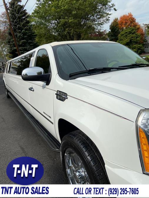 2007 Chevrolet Suburban 2WD 4dr 2500 LS, available for sale in Bronx, New York | TNT Auto Sales USA inc. Bronx, New York 2007 Chevrolet Suburban 2WD 4dr 2500 LS, available for sale in Bronx, New York | TNT Auto Sales USA inc. Bronx, New York