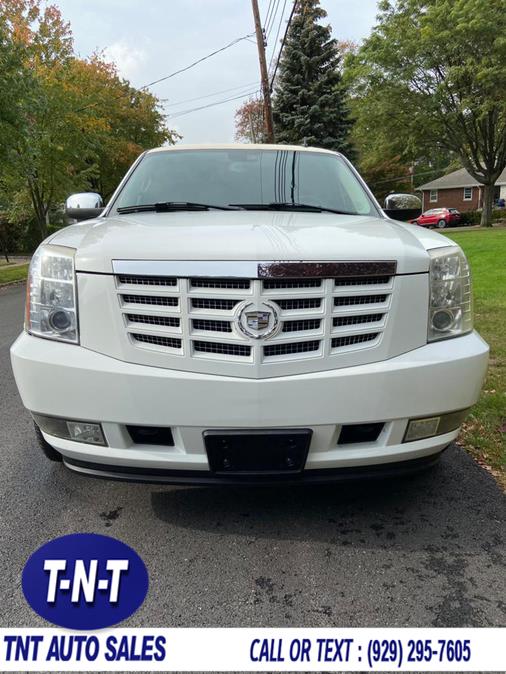 2007 Chevrolet Suburban 2WD 4dr 2500 LS, available for sale in Bronx, New York | TNT Auto Sales USA inc. Bronx, New York 2007 Chevrolet Suburban 2WD 4dr 2500 LS, available for sale in Bronx, New York | TNT Auto Sales USA inc. Bronx, New York