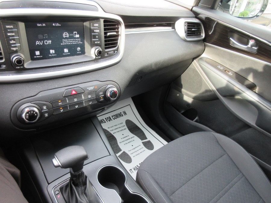 Used Kia Sorento LX V6 FWD 2020 | Route 27 Auto Mall. Linden, New Jersey Used Kia Sorento LX V6 FWD 2020 | Route 27 Auto Mall. Linden, New Jersey