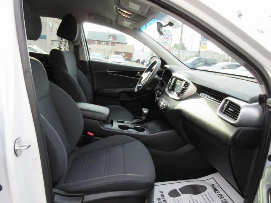 Used Kia Sorento LX V6 FWD 2020 | Route 27 Auto Mall. Linden, New Jersey Used Kia Sorento LX V6 FWD 2020 | Route 27 Auto Mall. Linden, New Jersey