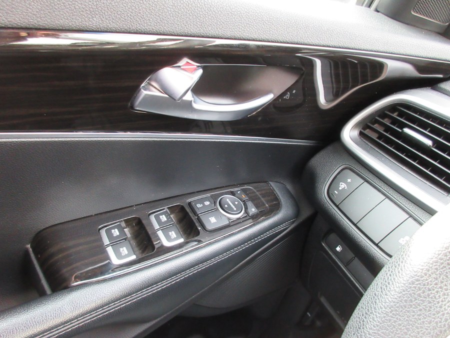 Used Kia Sorento LX V6 FWD 2020 | Route 27 Auto Mall. Linden, New Jersey Used Kia Sorento LX V6 FWD 2020 | Route 27 Auto Mall. Linden, New Jersey