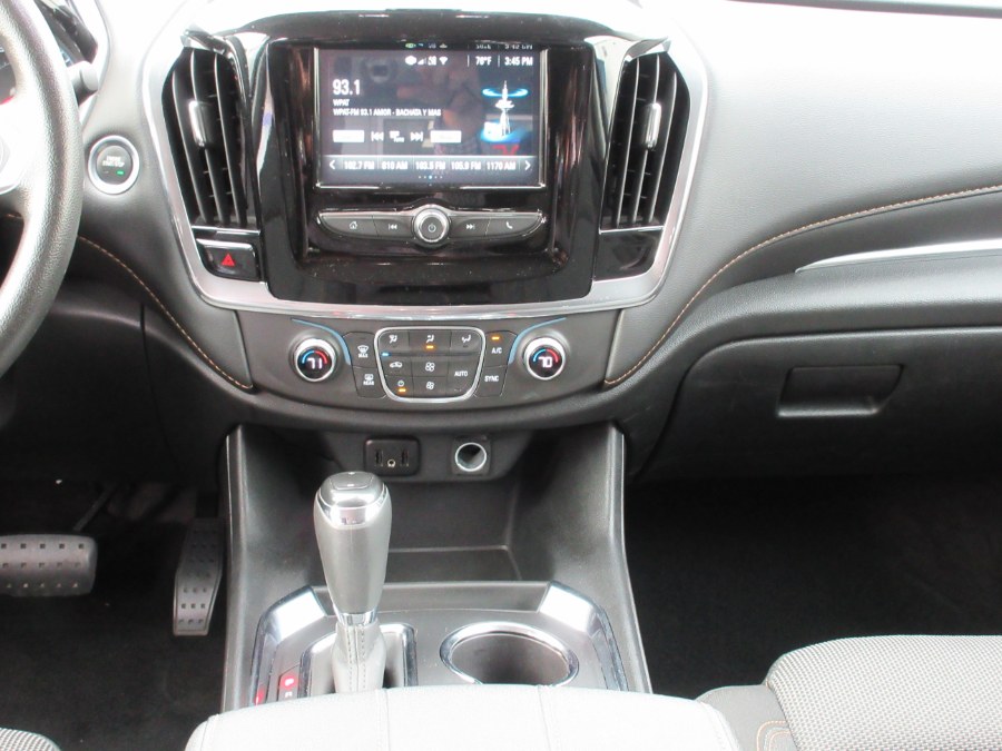 Used Chevrolet Traverse FWD 4dr LS w/1LS 2019 | Route 27 Auto Mall. Linden, New Jersey Used Chevrolet Traverse FWD 4dr LS w/1LS 2019 | Route 27 Auto Mall. Linden, New Jersey
