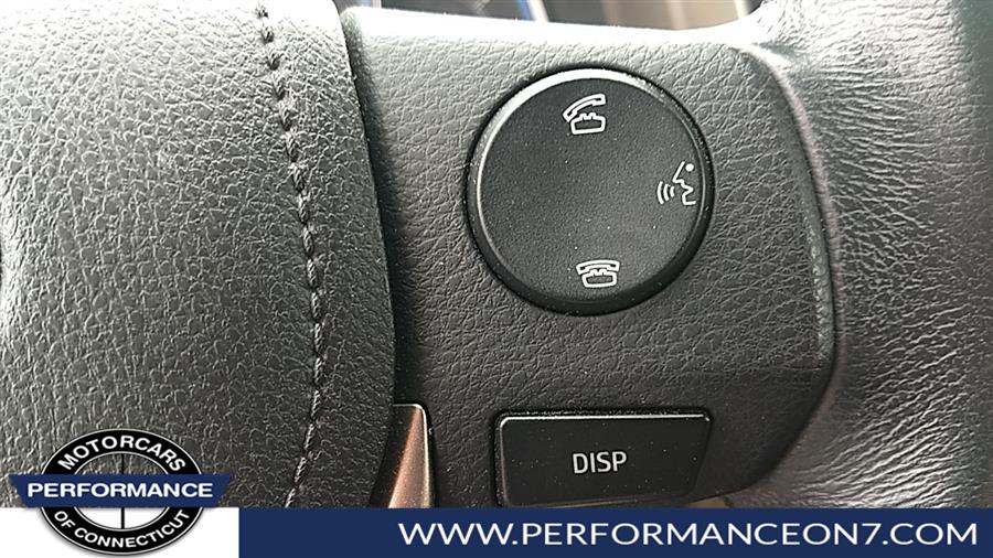 Used Toyota RAV4 AWD 4dr Limited (Natl) 2015 | Performance Motor Cars Of Connecticut LLC. Wilton, Connecticut Used Toyota RAV4 AWD 4dr Limited (Natl) 2015 | Performance Motor Cars Of Connecticut LLC. Wilton, Connecticut