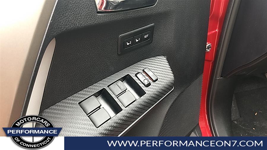 Used Toyota RAV4 AWD 4dr Limited (Natl) 2015 | Performance Motor Cars Of Connecticut LLC. Wilton, Connecticut Used Toyota RAV4 AWD 4dr Limited (Natl) 2015 | Performance Motor Cars Of Connecticut LLC. Wilton, Connecticut