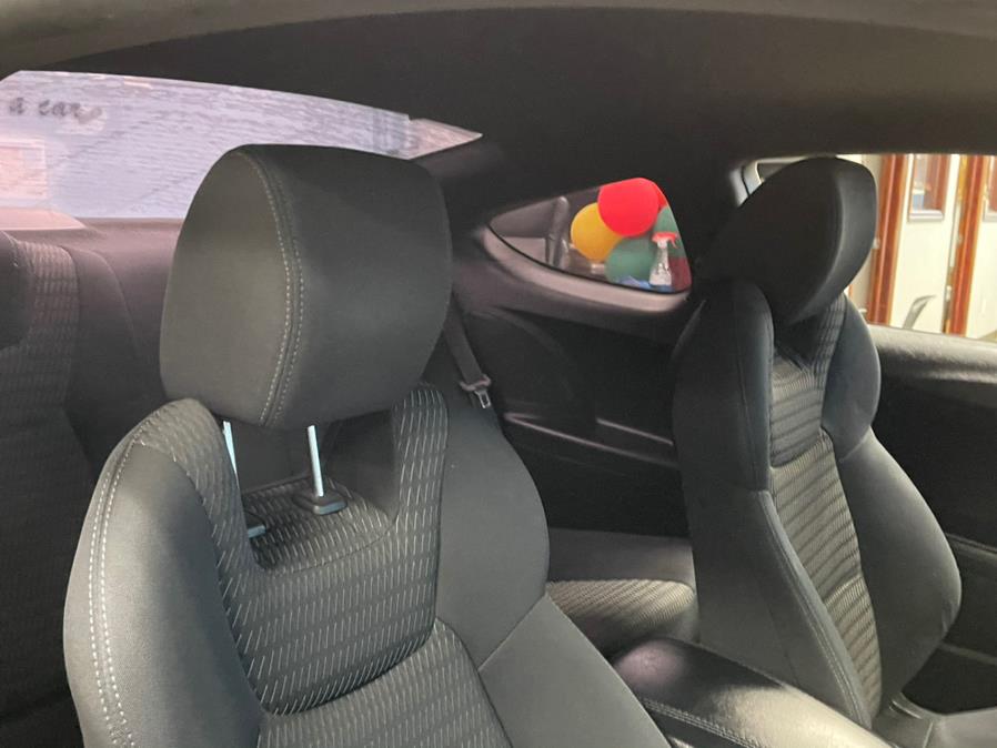 Used Hyundai Genesis Coupe 2dr I4 2.0T Man 2013 | 5 Towns Drive. Inwood, New York Used Hyundai Genesis Coupe 2dr I4 2.0T Man 2013 | 5 Towns Drive. Inwood, New York