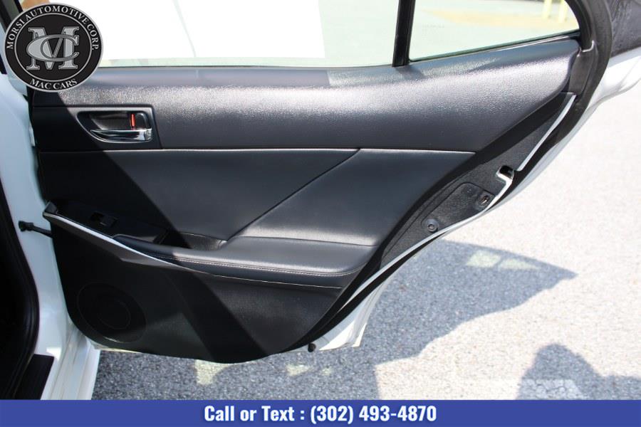 Used Lexus IS 250 4dr Sport Sdn AWD 2015 | Morsi Automotive Corp. New Castle, Delaware Used Lexus IS 250 4dr Sport Sdn AWD 2015 | Morsi Automotive Corp. New Castle, Delaware