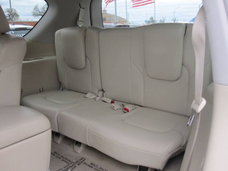 2016 INFINITI QX80 4x4, LIMITED, REAR DVD, 22" RIMS,, available for sale in Elmont, New York | Sunrise of Elmont. Elmont, New York 2016 INFINITI QX80 4x4, LIMITED, REAR DVD, 22" RIMS,, available for sale in Elmont, New York | Sunrise of Elmont. Elmont, New York