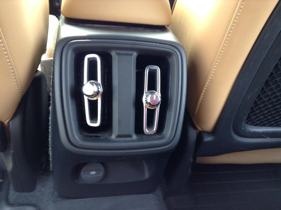 2019 Volvo XC40 T5 AWD Momentum, available for sale in Groton, Connecticut | Eurocars Plus. Groton, Connecticut 2019 Volvo XC40 T5 AWD Momentum, available for sale in Groton, Connecticut | Eurocars Plus. Groton, Connecticut