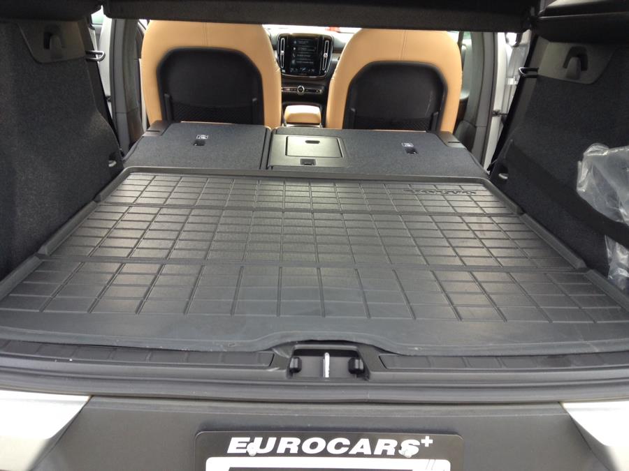2019 Volvo XC40 T5 AWD Momentum, available for sale in Groton, Connecticut | Eurocars Plus. Groton, Connecticut 2019 Volvo XC40 T5 AWD Momentum, available for sale in Groton, Connecticut | Eurocars Plus. Groton, Connecticut