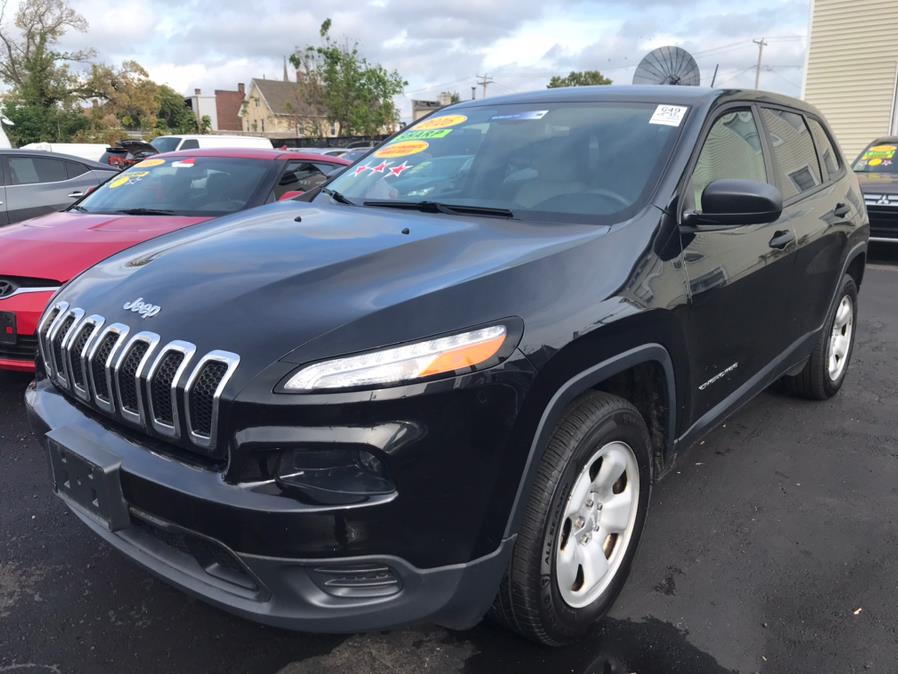 2016 Jeep Cherokee 4WD 4dr Sport, available for sale in Bridgeport, Connecticut | Affordable Motors Inc. Bridgeport, Connecticut 2016 Jeep Cherokee 4WD 4dr Sport, available for sale in Bridgeport, Connecticut | Affordable Motors Inc. Bridgeport, Connecticut
