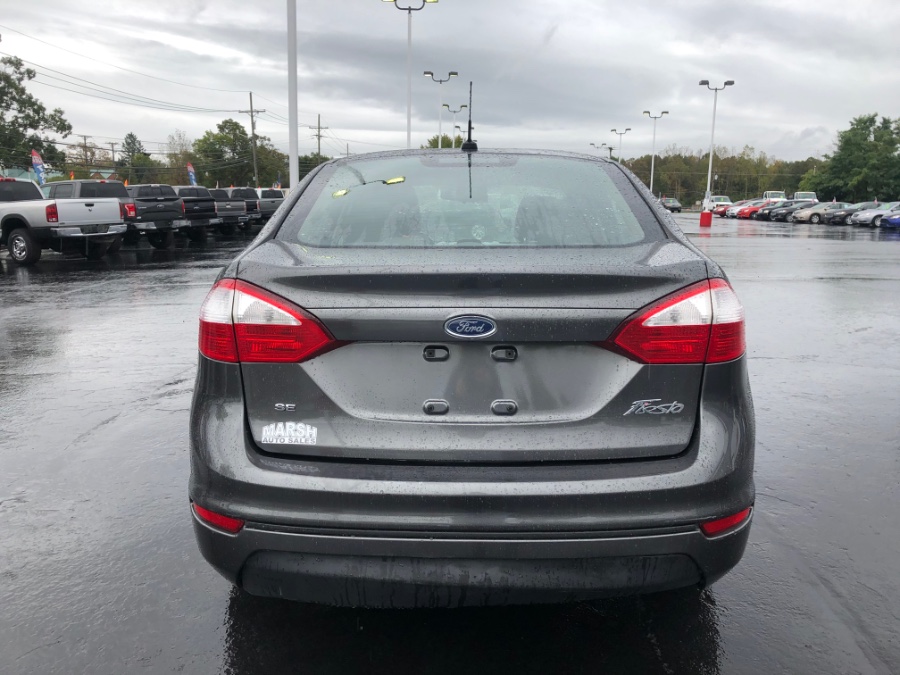 Used Ford Fiesta 4dr Sdn SE 2015 | Marsh Auto Sales LLC. Ortonville, Michigan Used Ford Fiesta 4dr Sdn SE 2015 | Marsh Auto Sales LLC. Ortonville, Michigan