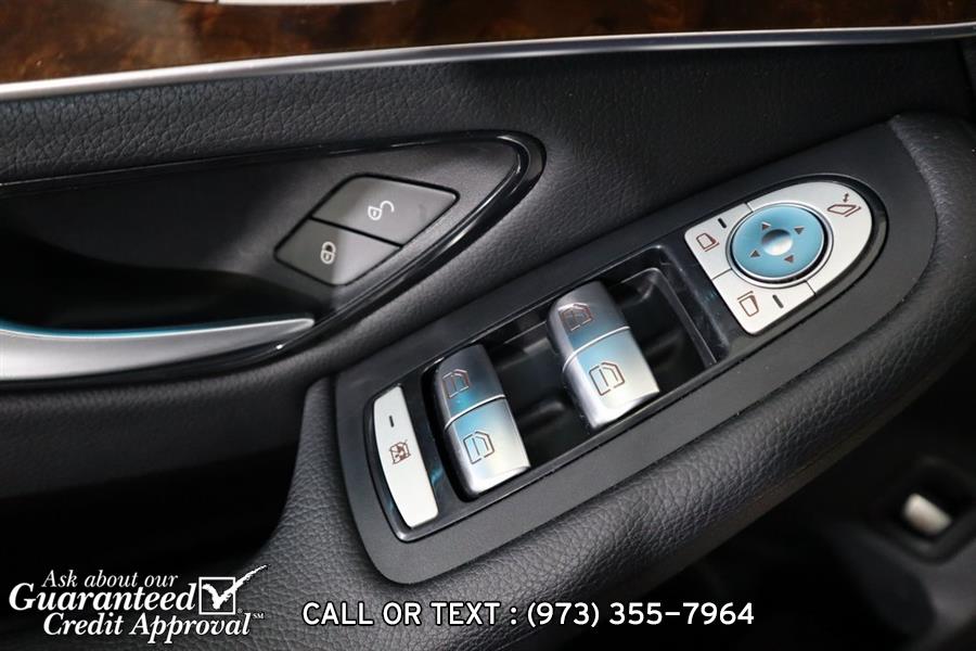 Used Mercedes-benz Glc GLC 300 2017 | City Motor Group Inc.. Haskell, New Jersey Used Mercedes-benz Glc GLC 300 2017 | City Motor Group Inc.. Haskell, New Jersey