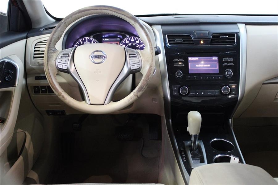 Used Nissan Altima 2.5 2014 | Fast Track Motors. Paterson, New Jersey Used Nissan Altima 2.5 2014 | Fast Track Motors. Paterson, New Jersey