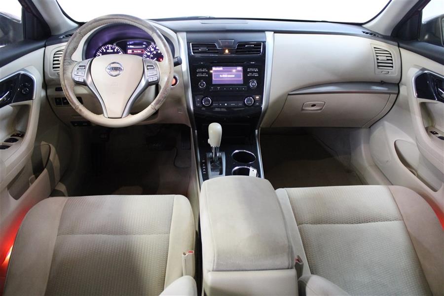 Used Nissan Altima 2.5 2014 | Fast Track Motors. Paterson, New Jersey Used Nissan Altima 2.5 2014 | Fast Track Motors. Paterson, New Jersey