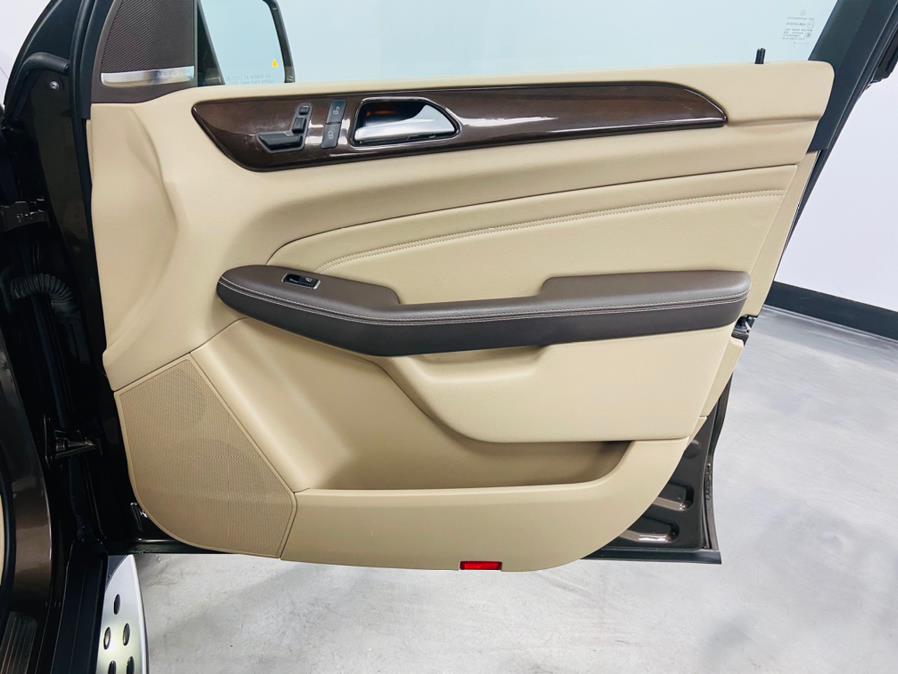 2015 Mercedes-Benz M-Class 4MATIC 4dr ML350, available for sale in Linden, New Jersey | East Coast Auto Group. Linden, New Jersey 2015 Mercedes-Benz M-Class 4MATIC 4dr ML350, available for sale in Linden, New Jersey | East Coast Auto Group. Linden, New Jersey