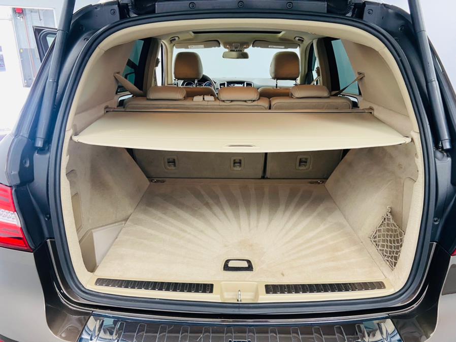 2015 Mercedes-Benz M-Class 4MATIC 4dr ML350, available for sale in Linden, New Jersey | East Coast Auto Group. Linden, New Jersey 2015 Mercedes-Benz M-Class 4MATIC 4dr ML350, available for sale in Linden, New Jersey | East Coast Auto Group. Linden, New Jersey