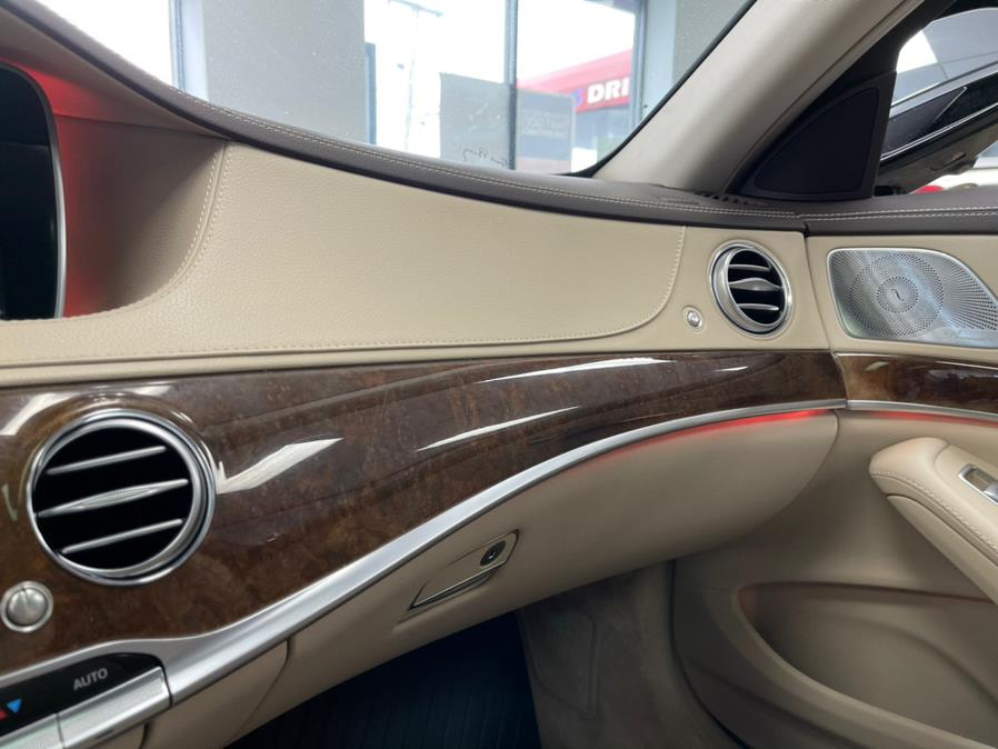 Used Mercedes-Benz S-Class 4dr Sdn S 550 4MATIC 2016 | 5 Towns Drive. Inwood, New York Used Mercedes-Benz S-Class 4dr Sdn S 550 4MATIC 2016 | 5 Towns Drive. Inwood, New York