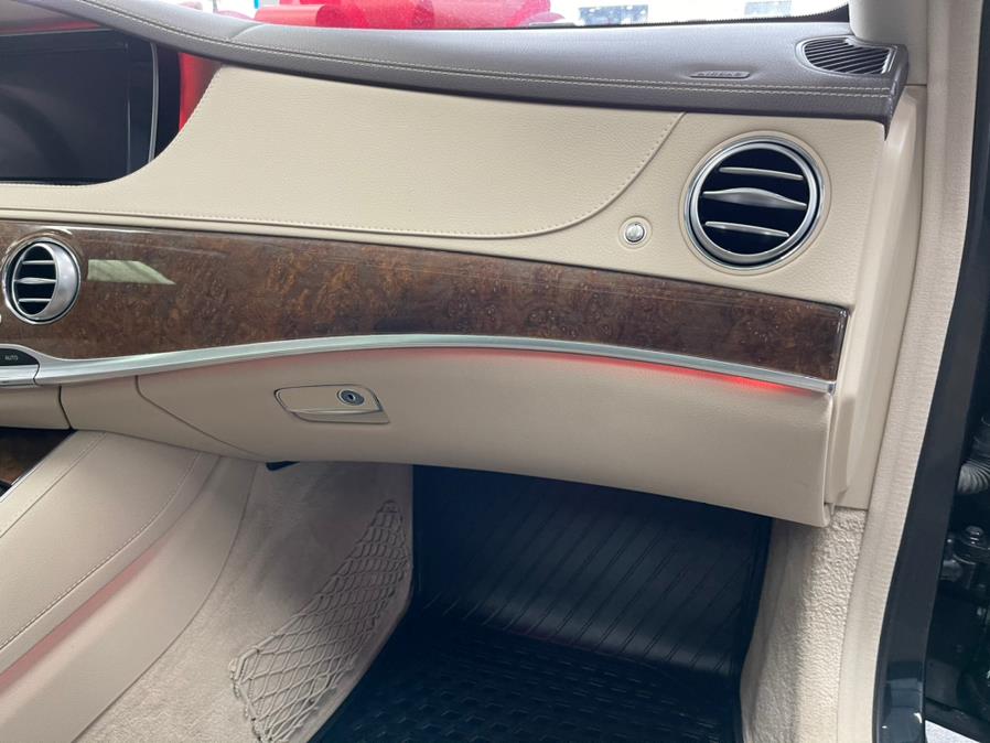 Used Mercedes-Benz S-Class 4dr Sdn S 550 4MATIC 2016 | 5 Towns Drive. Inwood, New York Used Mercedes-Benz S-Class 4dr Sdn S 550 4MATIC 2016 | 5 Towns Drive. Inwood, New York