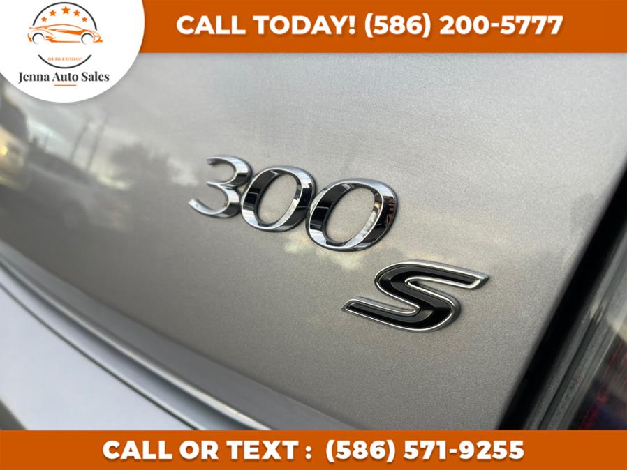 Used Chrysler 300 4dr Sdn 300S AWD 2014 | Jenna Auto Sale Inc. Roseville, Michigan Used Chrysler 300 4dr Sdn 300S AWD 2014 | Jenna Auto Sale Inc. Roseville, Michigan