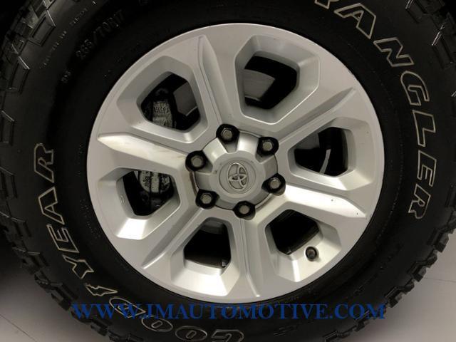 2014 Toyota 4runner 4WD 4dr V6 SR5, available for sale in Naugatuck, Connecticut | J&M Automotive Sls&Svc LLC. Naugatuck, Connecticut 2014 Toyota 4runner 4WD 4dr V6 SR5, available for sale in Naugatuck, Connecticut | J&M Automotive Sls&Svc LLC. Naugatuck, Connecticut