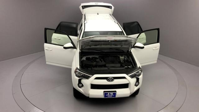 2014 Toyota 4runner 4WD 4dr V6 SR5, available for sale in Naugatuck, Connecticut | J&M Automotive Sls&Svc LLC. Naugatuck, Connecticut 2014 Toyota 4runner 4WD 4dr V6 SR5, available for sale in Naugatuck, Connecticut | J&M Automotive Sls&Svc LLC. Naugatuck, Connecticut