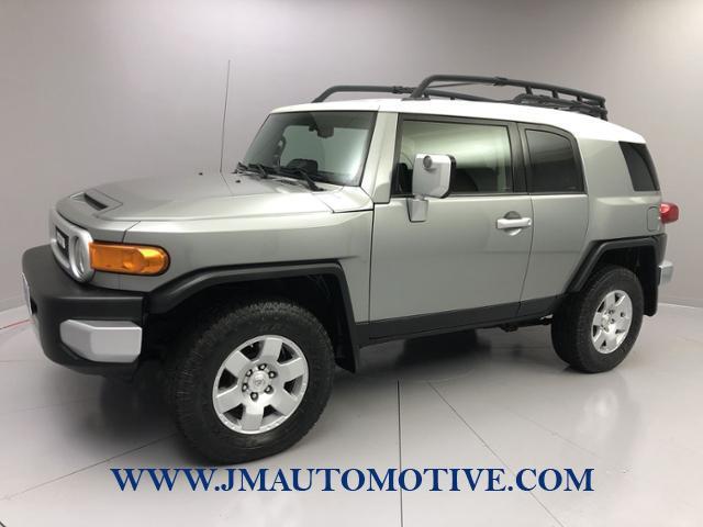 2010 Toyota Fj Cruiser 4WD 4dr Auto, available for sale in Naugatuck, Connecticut | J&M Automotive Sls&Svc LLC. Naugatuck, Connecticut 2010 Toyota Fj Cruiser 4WD 4dr Auto, available for sale in Naugatuck, Connecticut | J&M Automotive Sls&Svc LLC. Naugatuck, Connecticut