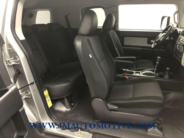 2010 Toyota Fj Cruiser 4WD 4dr Auto, available for sale in Naugatuck, Connecticut | J&M Automotive Sls&Svc LLC. Naugatuck, Connecticut 2010 Toyota Fj Cruiser 4WD 4dr Auto, available for sale in Naugatuck, Connecticut | J&M Automotive Sls&Svc LLC. Naugatuck, Connecticut