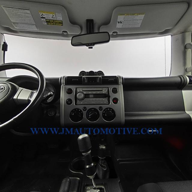2010 Toyota Fj Cruiser 4WD 4dr Auto, available for sale in Naugatuck, Connecticut | J&M Automotive Sls&Svc LLC. Naugatuck, Connecticut 2010 Toyota Fj Cruiser 4WD 4dr Auto, available for sale in Naugatuck, Connecticut | J&M Automotive Sls&Svc LLC. Naugatuck, Connecticut