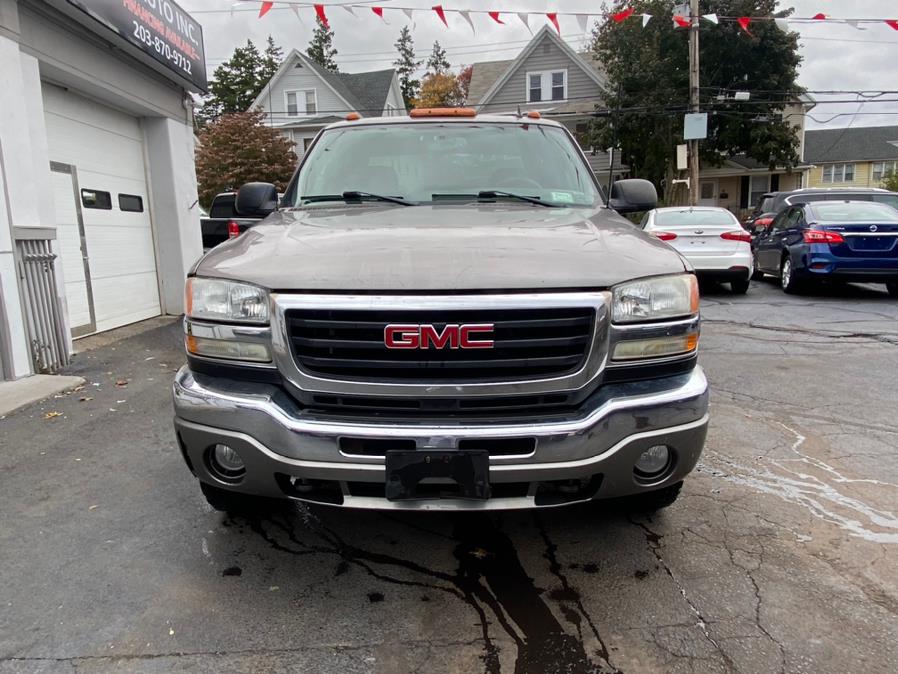 Used GMC Sierra 2500HD Crew Cab 153" WB 4WD SLE1 2006 | CT Auto. Bridgeport, Connecticut Used GMC Sierra 2500HD Crew Cab 153" WB 4WD SLE1 2006 | CT Auto. Bridgeport, Connecticut