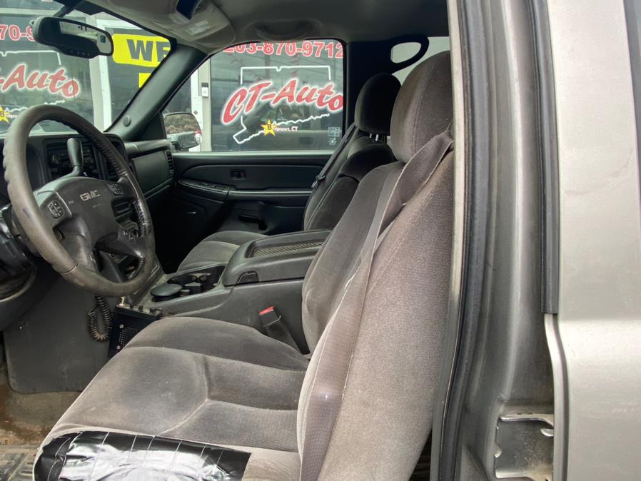 Used GMC Sierra 2500HD Crew Cab 153" WB 4WD SLE1 2006 | CT Auto. Bridgeport, Connecticut Used GMC Sierra 2500HD Crew Cab 153" WB 4WD SLE1 2006 | CT Auto. Bridgeport, Connecticut
