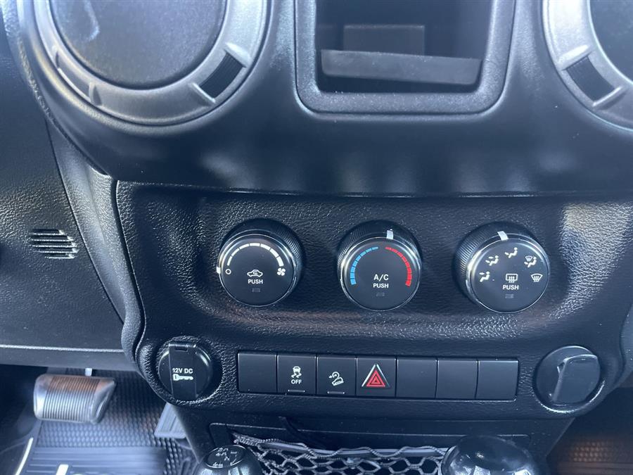 2013 Jeep Wrangler Unlimited 4WD 4dr Sport, available for sale in Elida, Ohio | Josh's All Under Ten LLC. Elida, Ohio 2013 Jeep Wrangler Unlimited 4WD 4dr Sport, available for sale in Elida, Ohio | Josh's All Under Ten LLC. Elida, Ohio