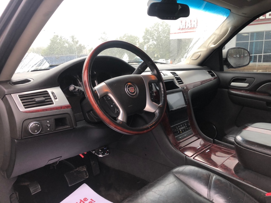 Used Cadillac Escalade ESV AWD 4dr 2007 | Marsh Auto Sales LLC. Ortonville, Michigan Used Cadillac Escalade ESV AWD 4dr 2007 | Marsh Auto Sales LLC. Ortonville, Michigan