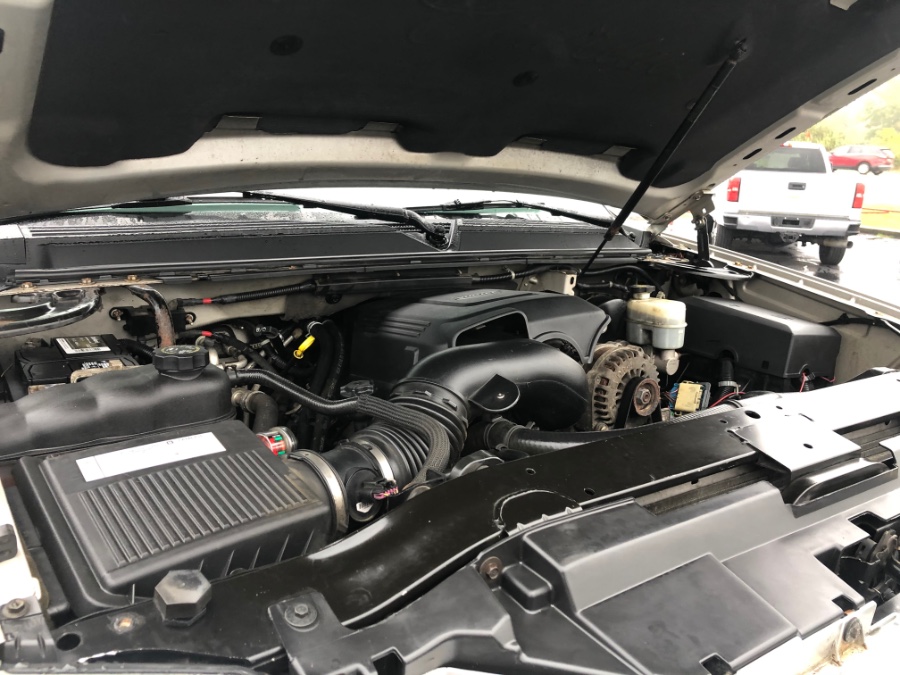 Used Cadillac Escalade ESV AWD 4dr 2007 | Marsh Auto Sales LLC. Ortonville, Michigan Used Cadillac Escalade ESV AWD 4dr 2007 | Marsh Auto Sales LLC. Ortonville, Michigan
