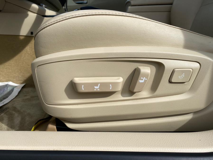 Used Lexus ES 300h 4dr Sdn Hybrid 2014 | European Auto Expo. Lodi, New Jersey Used Lexus ES 300h 4dr Sdn Hybrid 2014 | European Auto Expo. Lodi, New Jersey