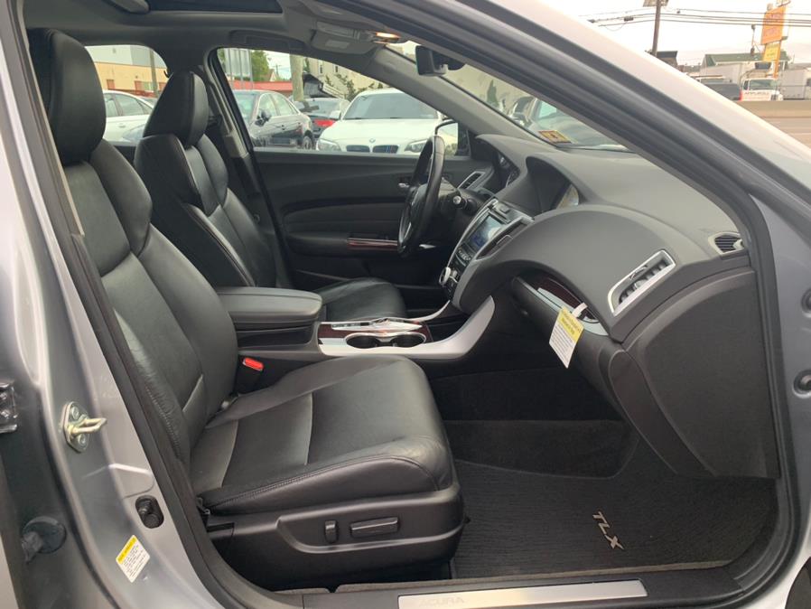 Used Acura TLX SH-AWD V6 w/Technology Pkg 2017 | European Auto Expo. Lodi, New Jersey Used Acura TLX SH-AWD V6 w/Technology Pkg 2017 | European Auto Expo. Lodi, New Jersey