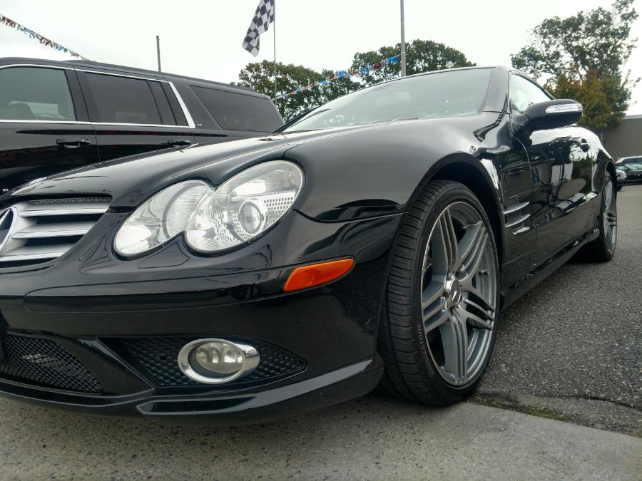 2007 Mercedes-Benz SL-Class 2dr Roadster 5.5L V8, available for sale in Wantagh, New York | Alpine Motors Inc. Wantagh, New York 2007 Mercedes-Benz SL-Class 2dr Roadster 5.5L V8, available for sale in Wantagh, New York | Alpine Motors Inc. Wantagh, New York