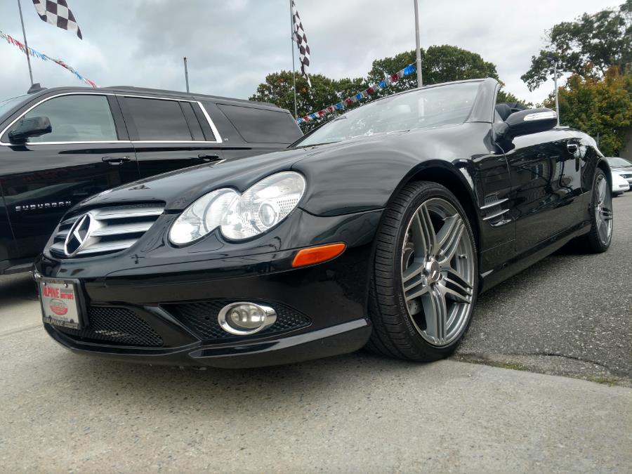 2007 Mercedes-Benz SL-Class 2dr Roadster 5.5L V8, available for sale in Wantagh, New York | Alpine Motors Inc. Wantagh, New York 2007 Mercedes-Benz SL-Class 2dr Roadster 5.5L V8, available for sale in Wantagh, New York | Alpine Motors Inc. Wantagh, New York