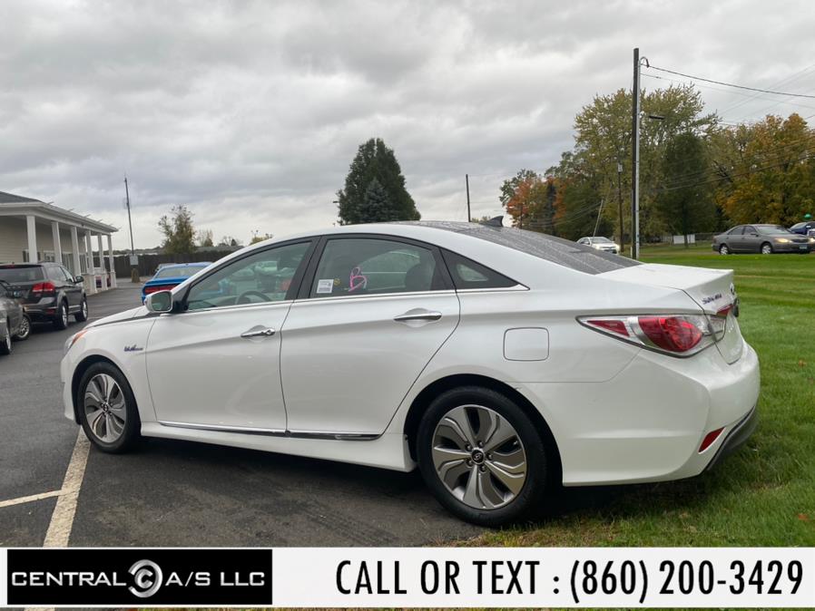2015 Hyundai Sonata Hybrid 4dr Sdn Limited, available for sale in East Windsor, Connecticut | Central A/S LLC. East Windsor, Connecticut 2015 Hyundai Sonata Hybrid 4dr Sdn Limited, available for sale in East Windsor, Connecticut | Central A/S LLC. East Windsor, Connecticut