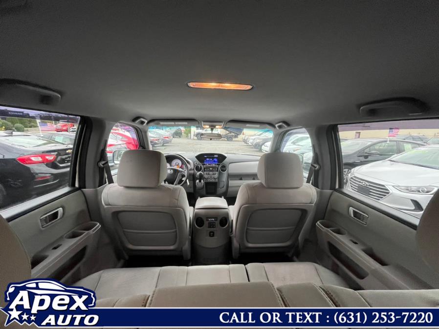 2014 Honda Pilot 4WD 4dr LX, available for sale in Selden, New York | Apex Auto. Selden, New York 2014 Honda Pilot 4WD 4dr LX, available for sale in Selden, New York | Apex Auto. Selden, New York
