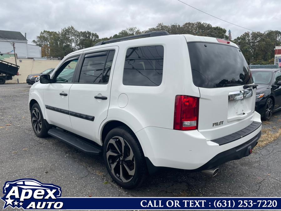 2014 Honda Pilot 4WD 4dr LX, available for sale in Selden, New York | Apex Auto. Selden, New York 2014 Honda Pilot 4WD 4dr LX, available for sale in Selden, New York | Apex Auto. Selden, New York