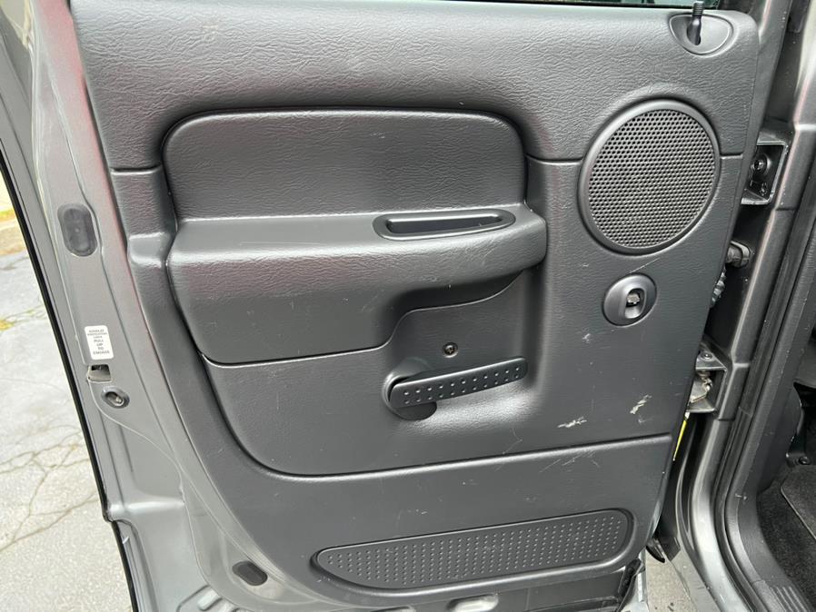 Used Dodge Ram 3500 4dr Quad Cab 140.5" WB SRW 4WD SLT 2005 | Mint Auto Sales. Islip, New York Used Dodge Ram 3500 4dr Quad Cab 140.5" WB SRW 4WD SLT 2005 | Mint Auto Sales. Islip, New York