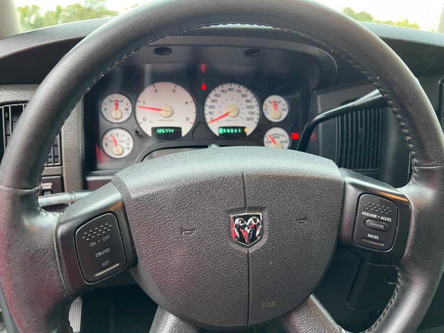 Used Dodge Ram 3500 4dr Quad Cab 140.5" WB SRW 4WD SLT 2005 | Mint Auto Sales. Islip, New York Used Dodge Ram 3500 4dr Quad Cab 140.5" WB SRW 4WD SLT 2005 | Mint Auto Sales. Islip, New York